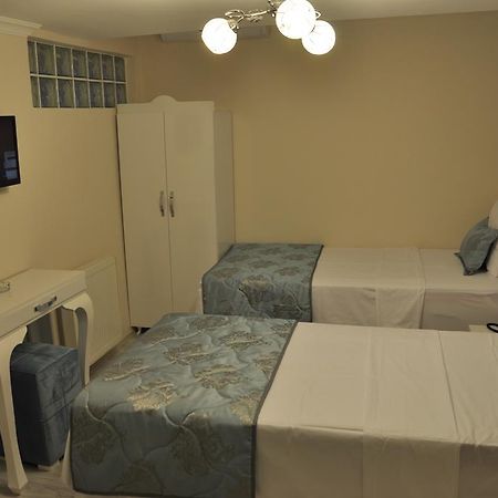 Mustafakemalpaşa Hotel Iscen מראה חיצוני תמונה