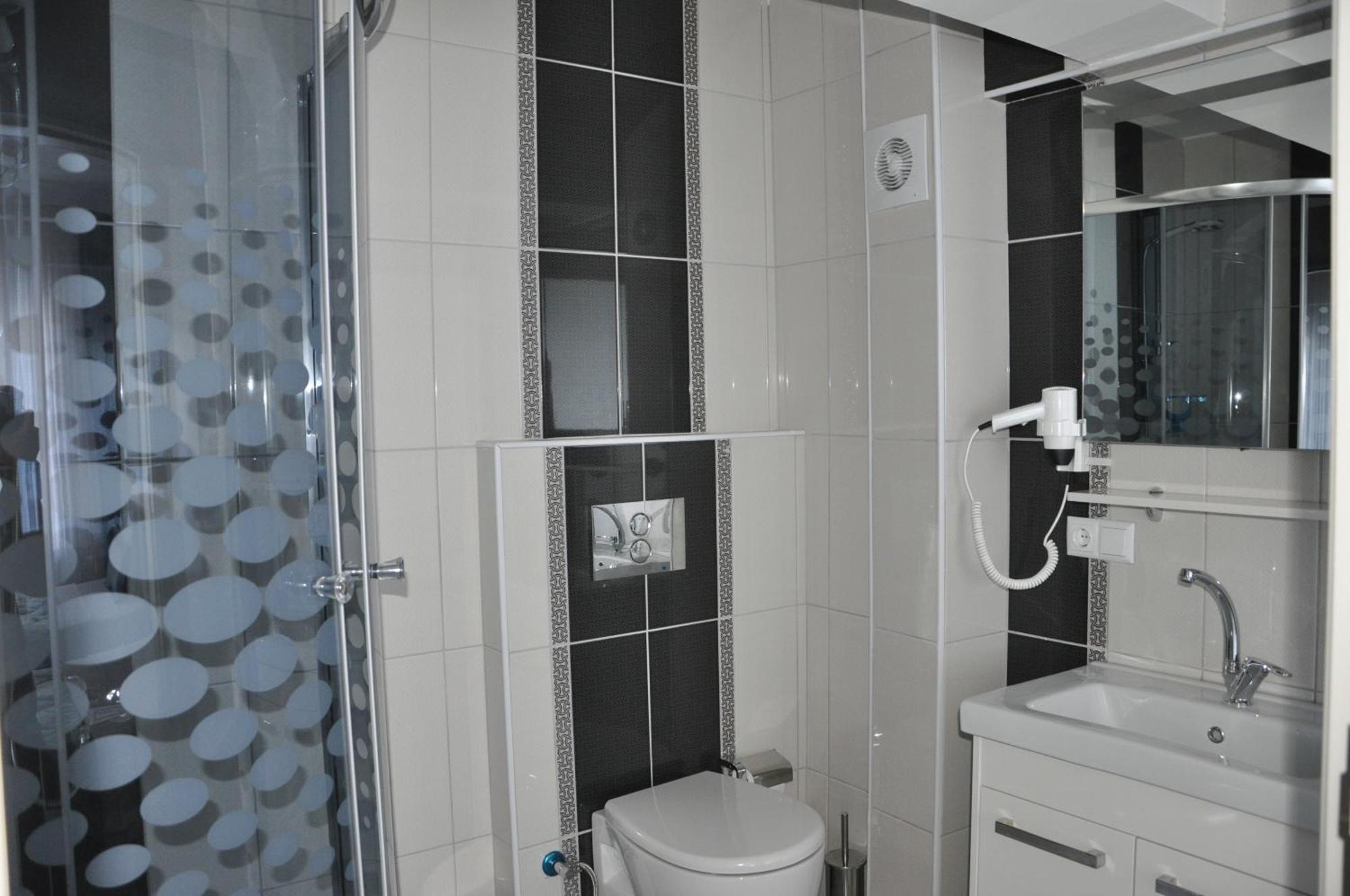 Mustafakemalpaşa Hotel Iscen חדר תמונה