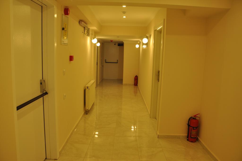 Mustafakemalpaşa Hotel Iscen מראה חיצוני תמונה